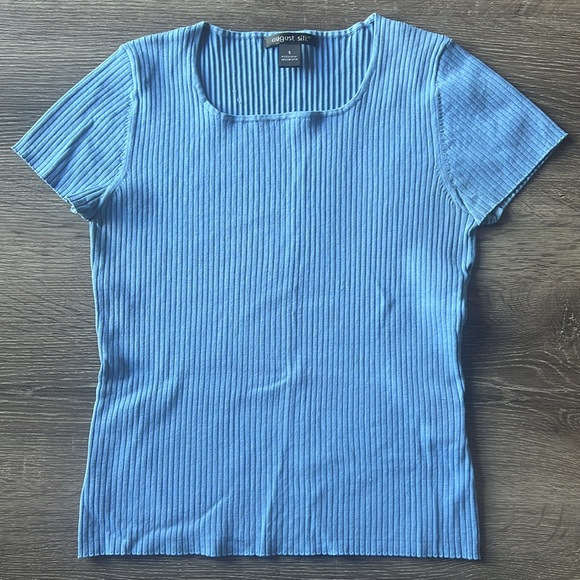 Women’s Bundle of 3 Ribbed Short Sleeve Shirts - Picture 6 of 8